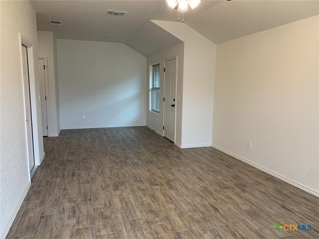 Building Photo - 2412 Alterman Dr