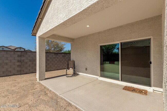 Building Photo - 2558 S 241st Ln