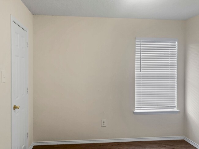 Building Photo - Charming 4-Bedroom Home in Mansfield ISD!