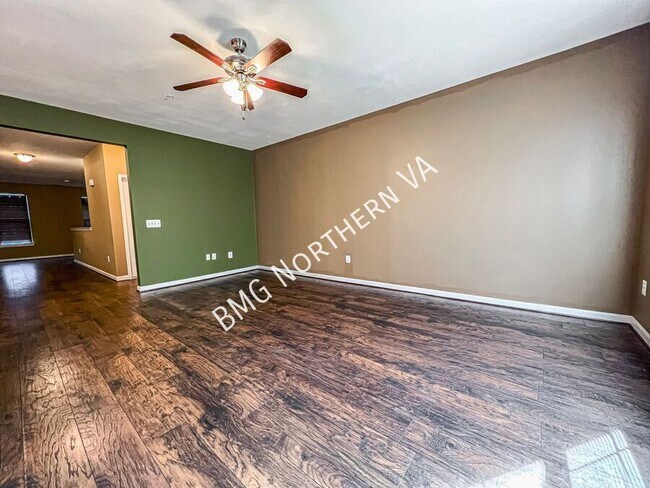 Building Photo - 9535 Center St