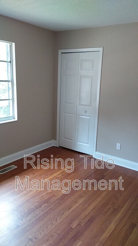 Building Photo - 1109 Arcadia Cir