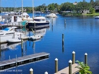 Building Photo - 933 Paddleboard Ct