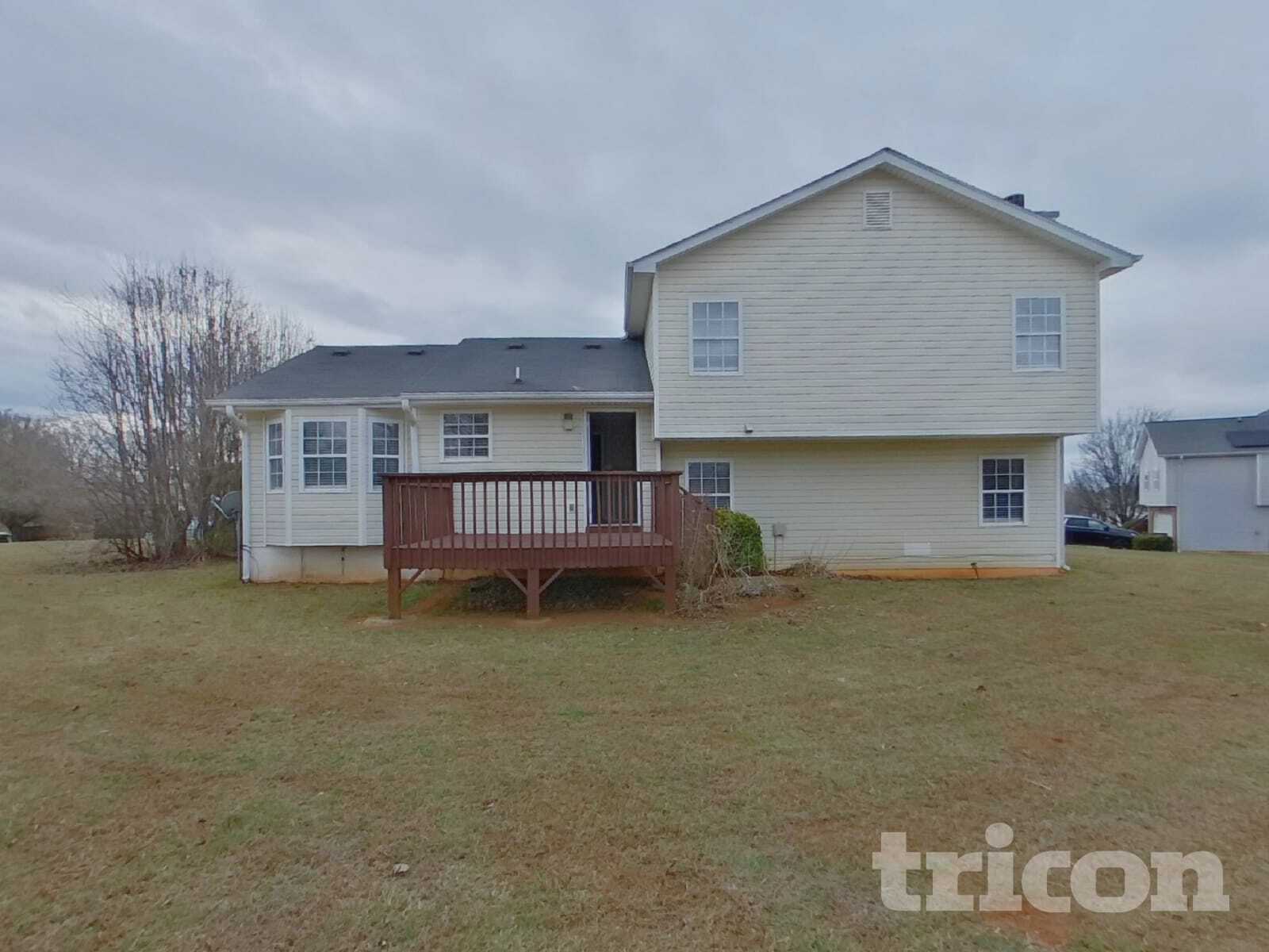 Building Photo - 514 Trinity Tr