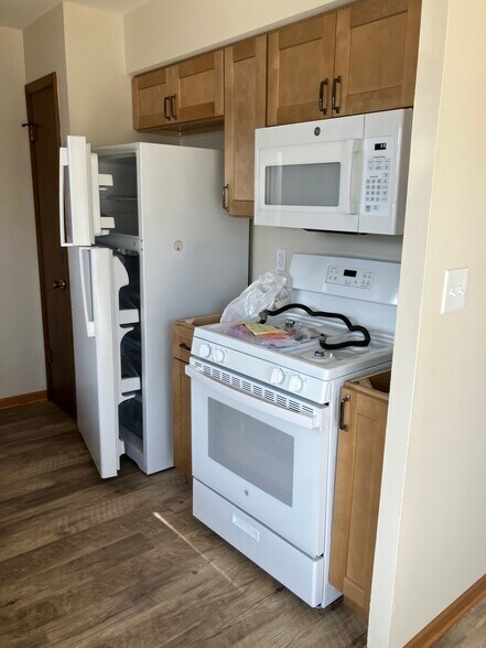 Building Photo - 3984 Owen Center Rd