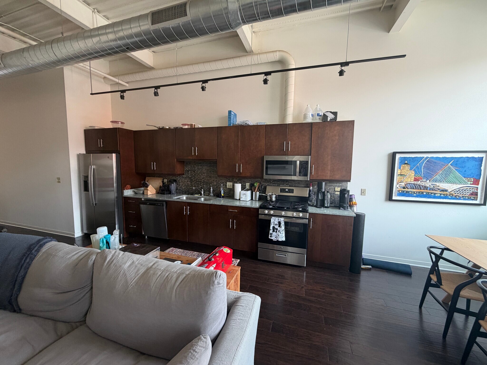 Kitchen - 361 Robinson St