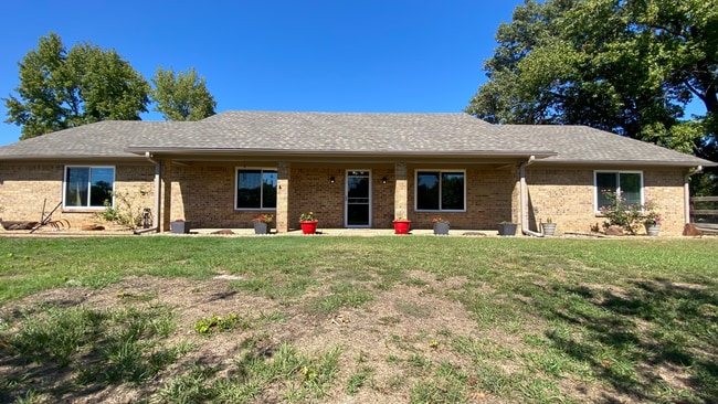 Building Photo - 14508 Hwy 31 W