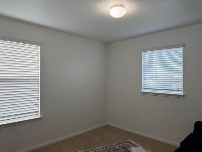 Building Photo - 12111 Riprap Dr