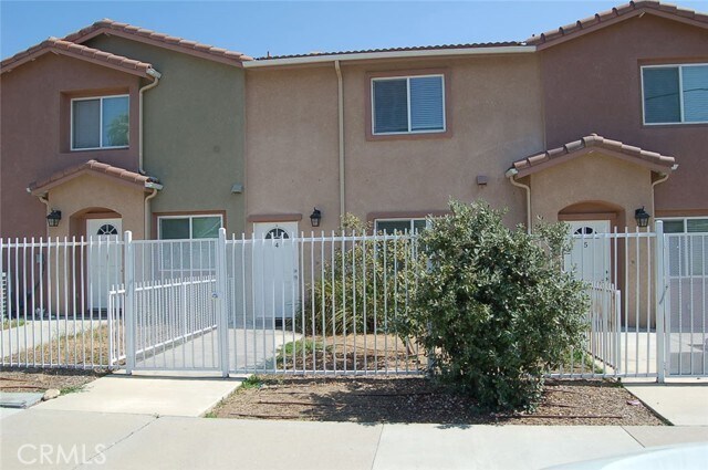 Primary Photo - 102 S Date Ave