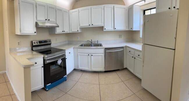 Primary Photo - 2339 Linton Ridge Cir