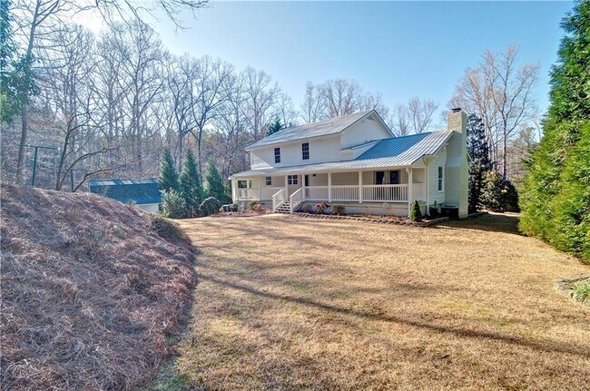 Building Photo - 12485 Reinhardt College Pkwy