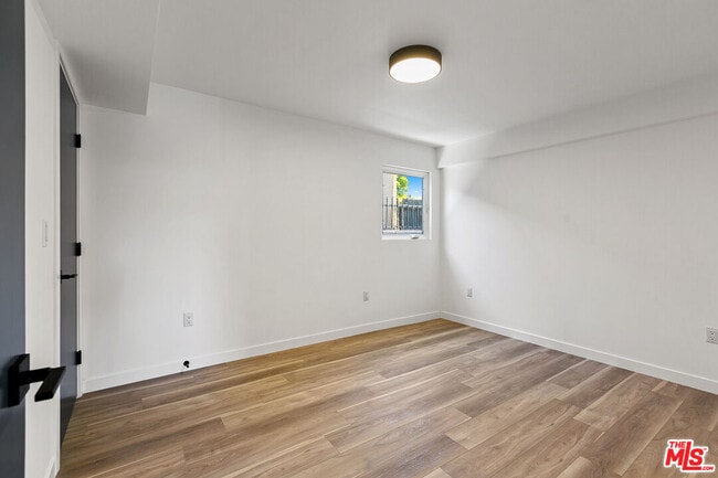 Building Photo - 2918 Hauser Blvd