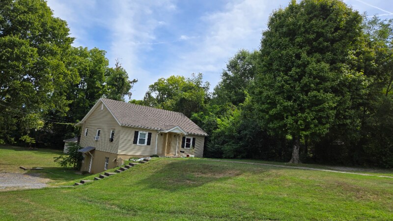 Building Photo - 1507 Golf Club Ln