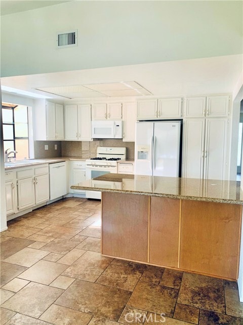 Building Photo - 28552 Pacheco