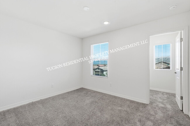 Building Photo - 7842 S New Strike Way