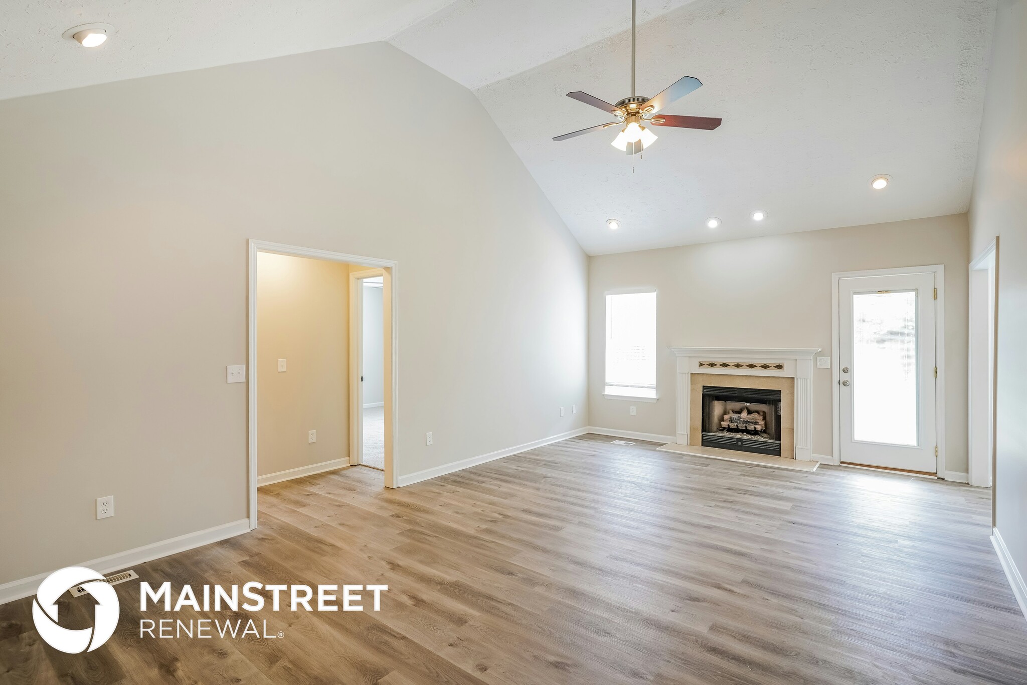 Building Photo - 204 Oxford Pl