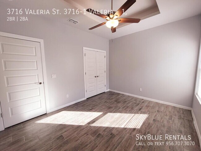 Building Photo - 3716 Valeria St