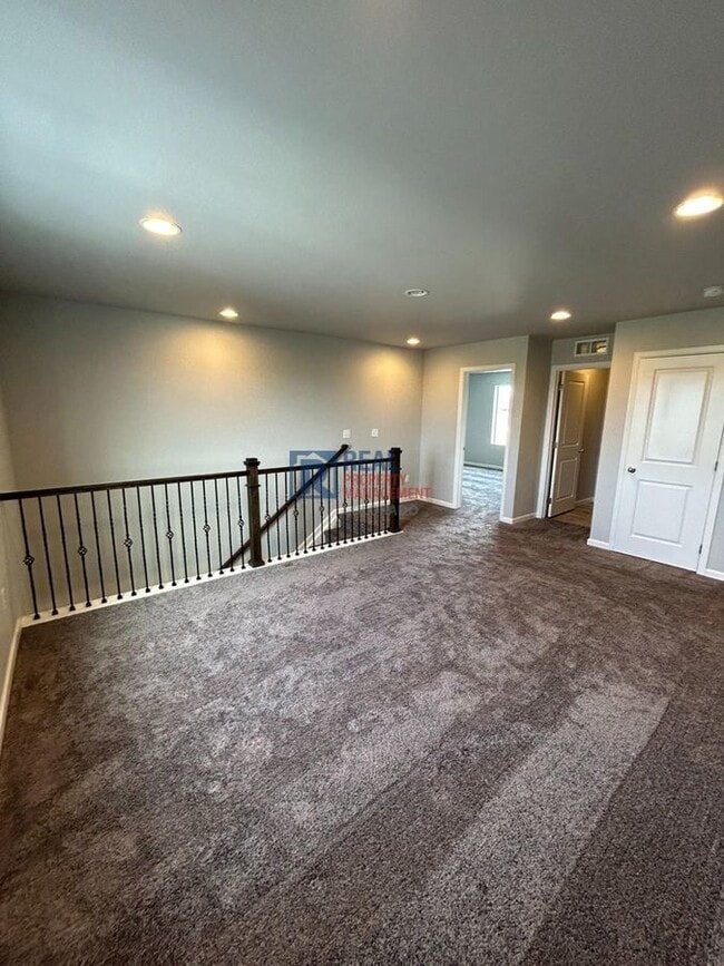 Building Photo - 2909 Quartz Pl