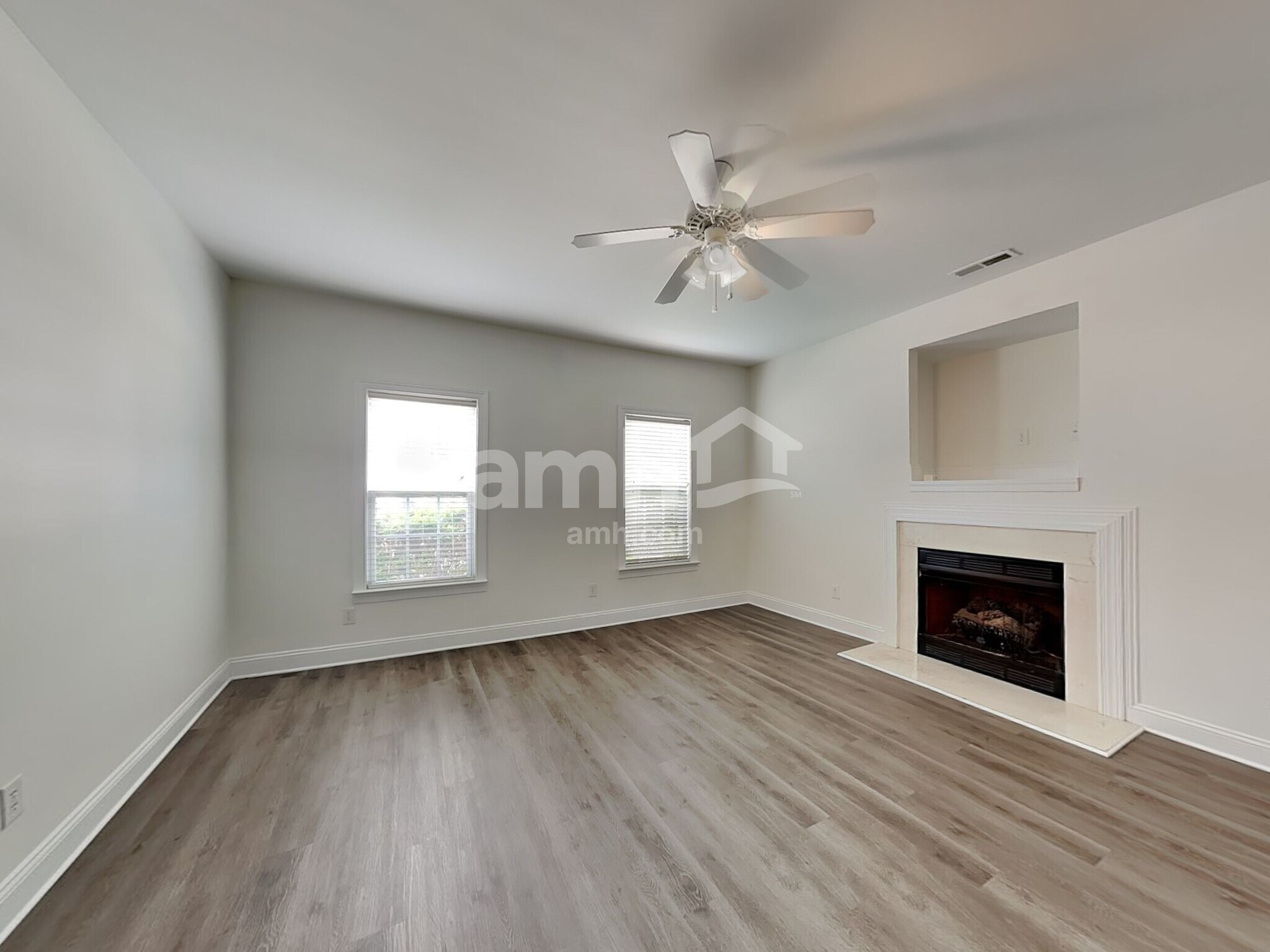 Building Photo - 1013 Triple Crown Dr