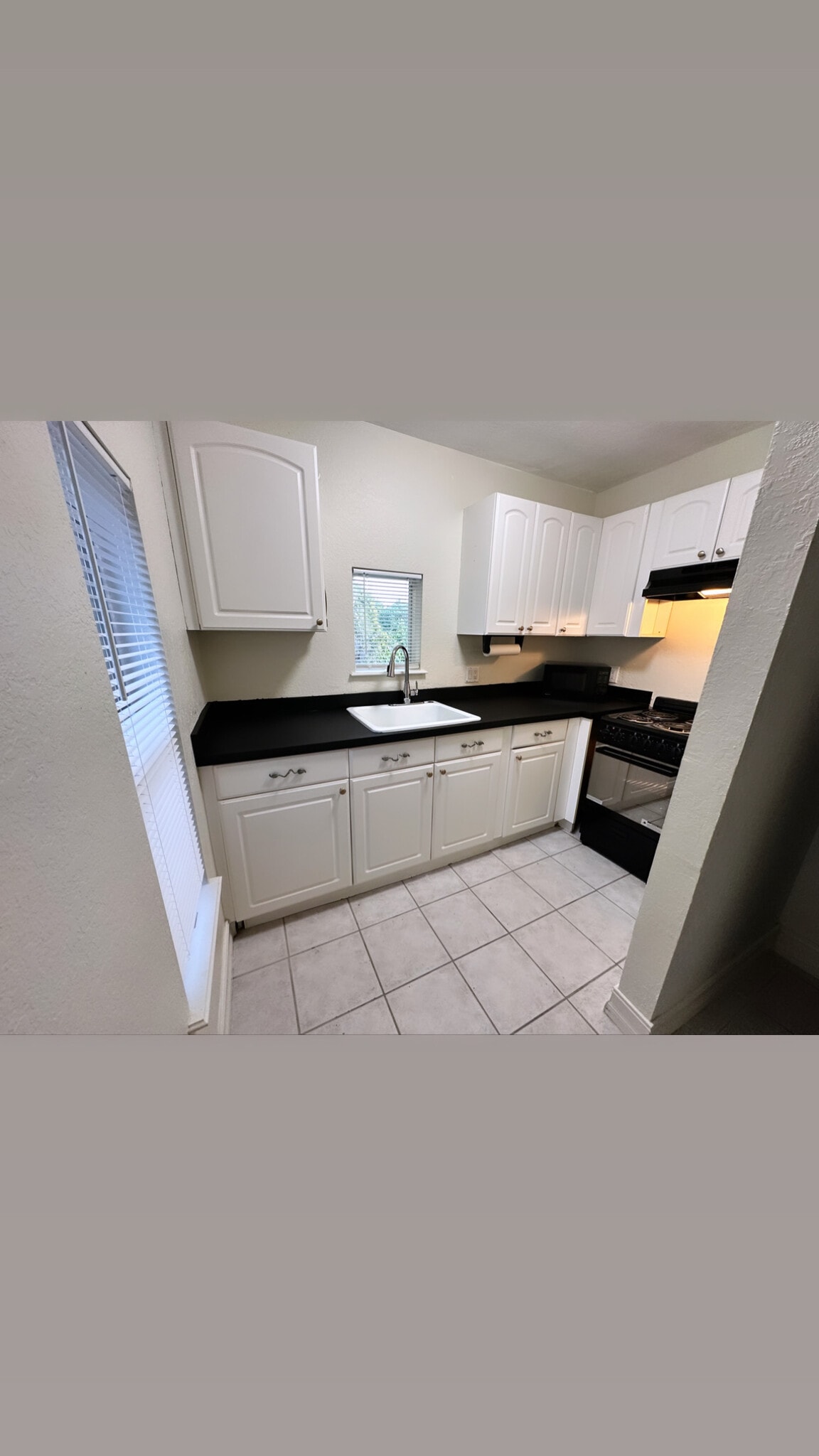 Building Photo - 3013 14th St SW