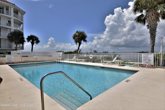 Building Photo - 8924 Puerto Del Rio Dr