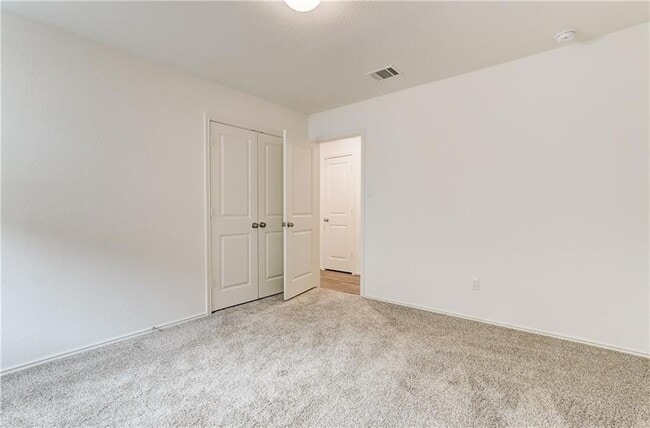 Building Photo - 5808 San Savino Dr