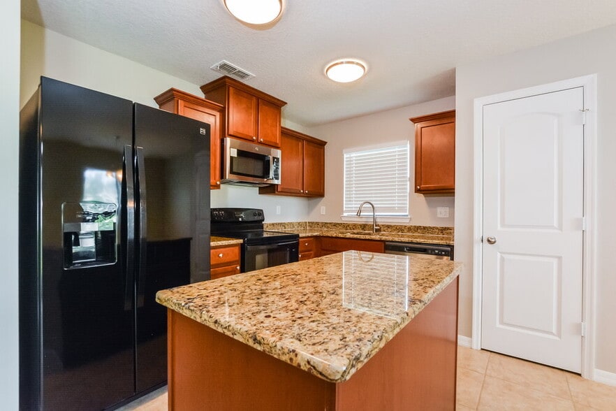 Building Photo - 4292 Abaco Dr