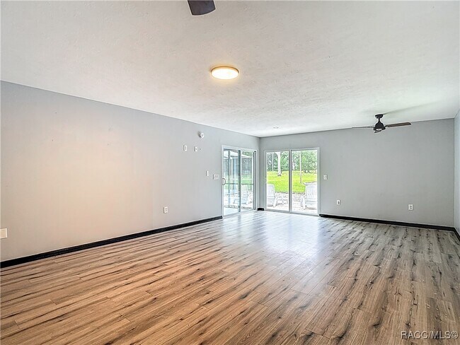 Building Photo - 884 W Massachusetts St