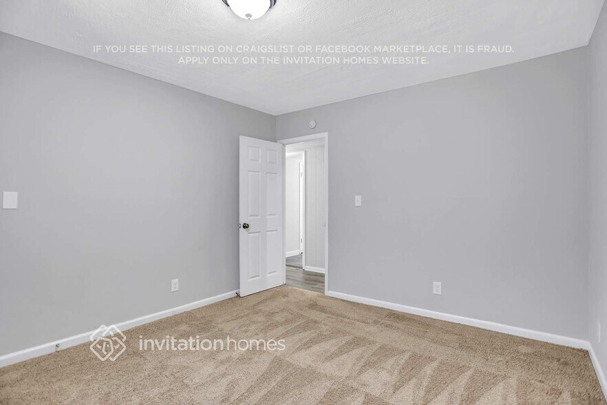 Building Photo - 2860 Springfield Ct SW