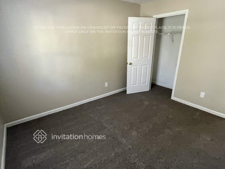 Building Photo - 10780 Mortons Crossing