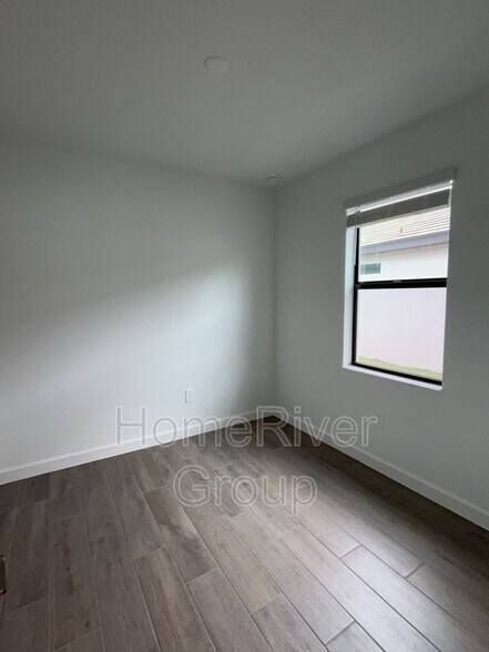 Building Photo - 14290 Winding Cedar Wy