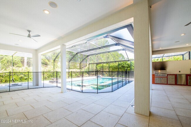 Building Photo - 3085 Danube Ct