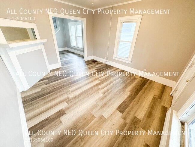 Building Photo - 227 Pleasant Ave