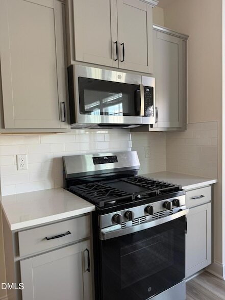 Building Photo - 66 Bloodroot St