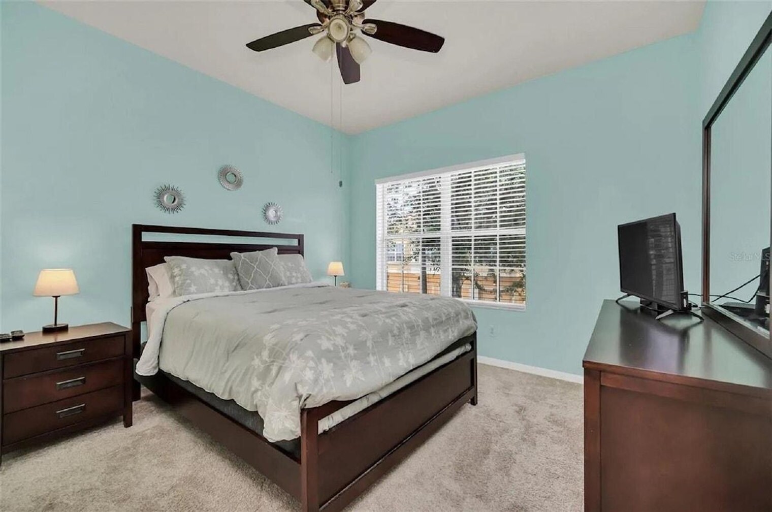 Building Photo - 2721 Oakwater Dr