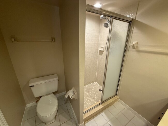 Building Photo - 2/2.5 Townhome in Central Orlando