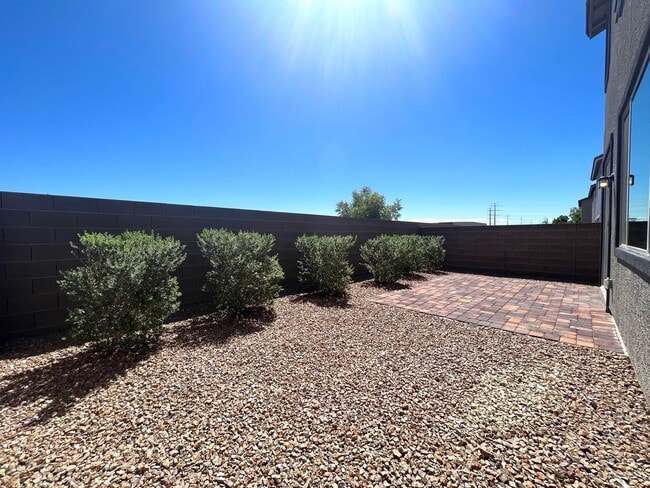 Building Photo - 5520 Bonita Park Ct