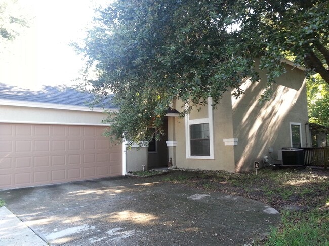Primary Photo - 2967 Lantana Lakes Dr E