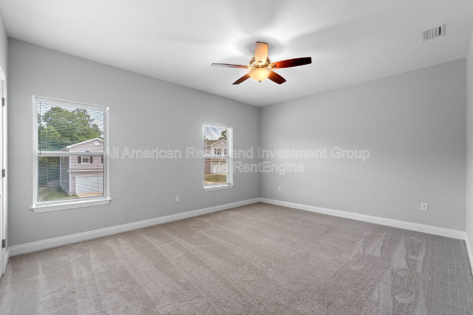 Building Photo - 181 Johnson Ct