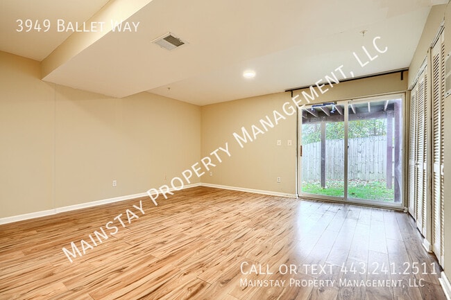 Building Photo - 3949 Ballet Way