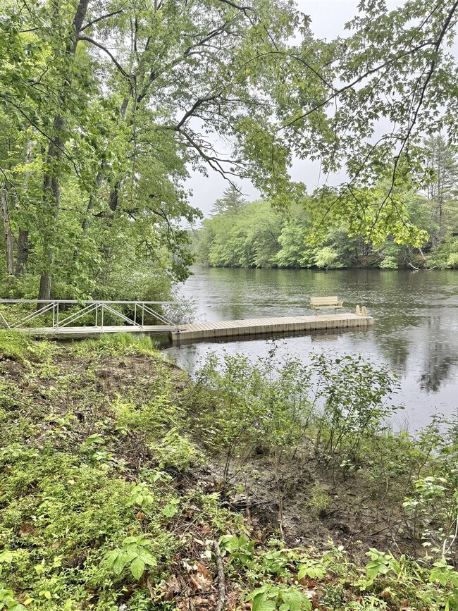 Building Photo - 20 Historical Ridge Rd