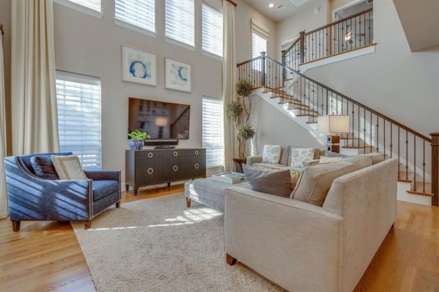 Building Photo - 528 Sandy Ln