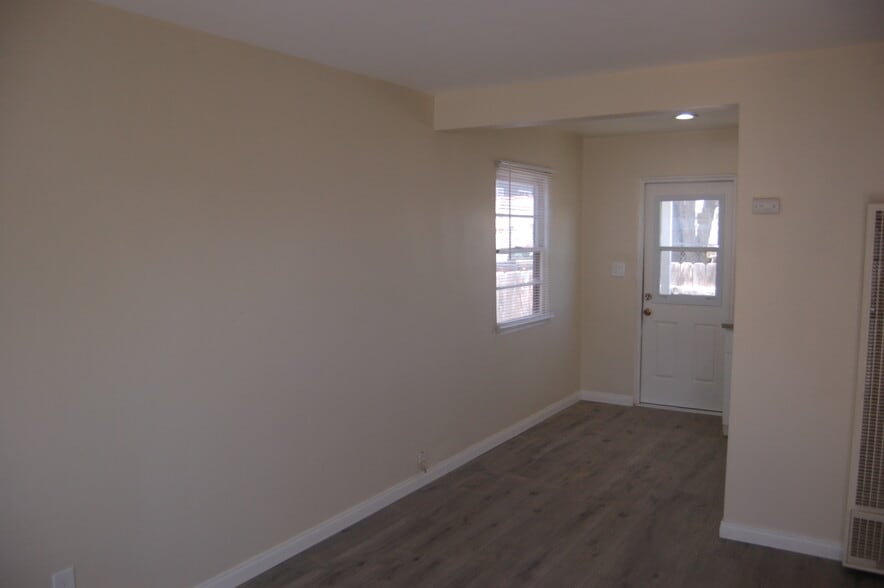 Building Photo - 4335 39th St