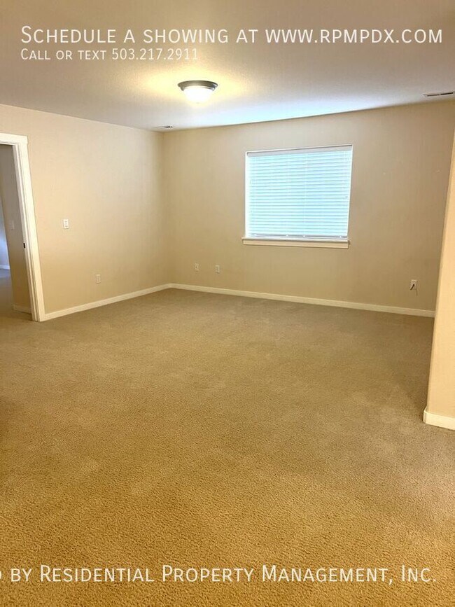 Building Photo - 15355 SW Greenfield Dr