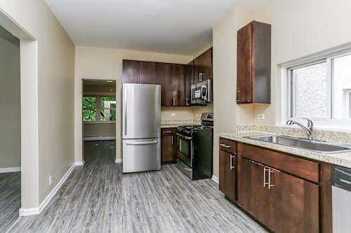 Building Photo - 923 Marengo Ave