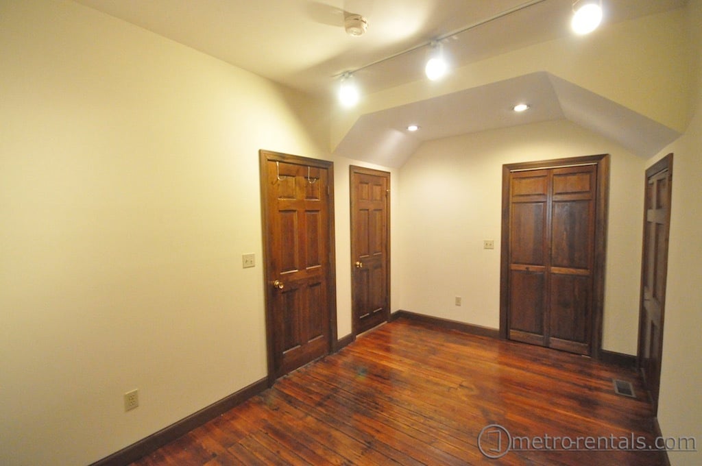 Bedroom 1 - 39 E Russell St