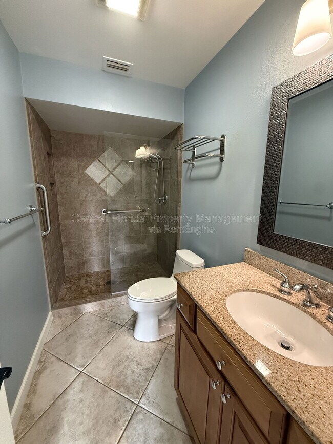 Building Photo - 103 Lake Brantley Terrace