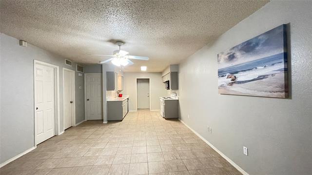 Building Photo - 2209 Madrid Ct