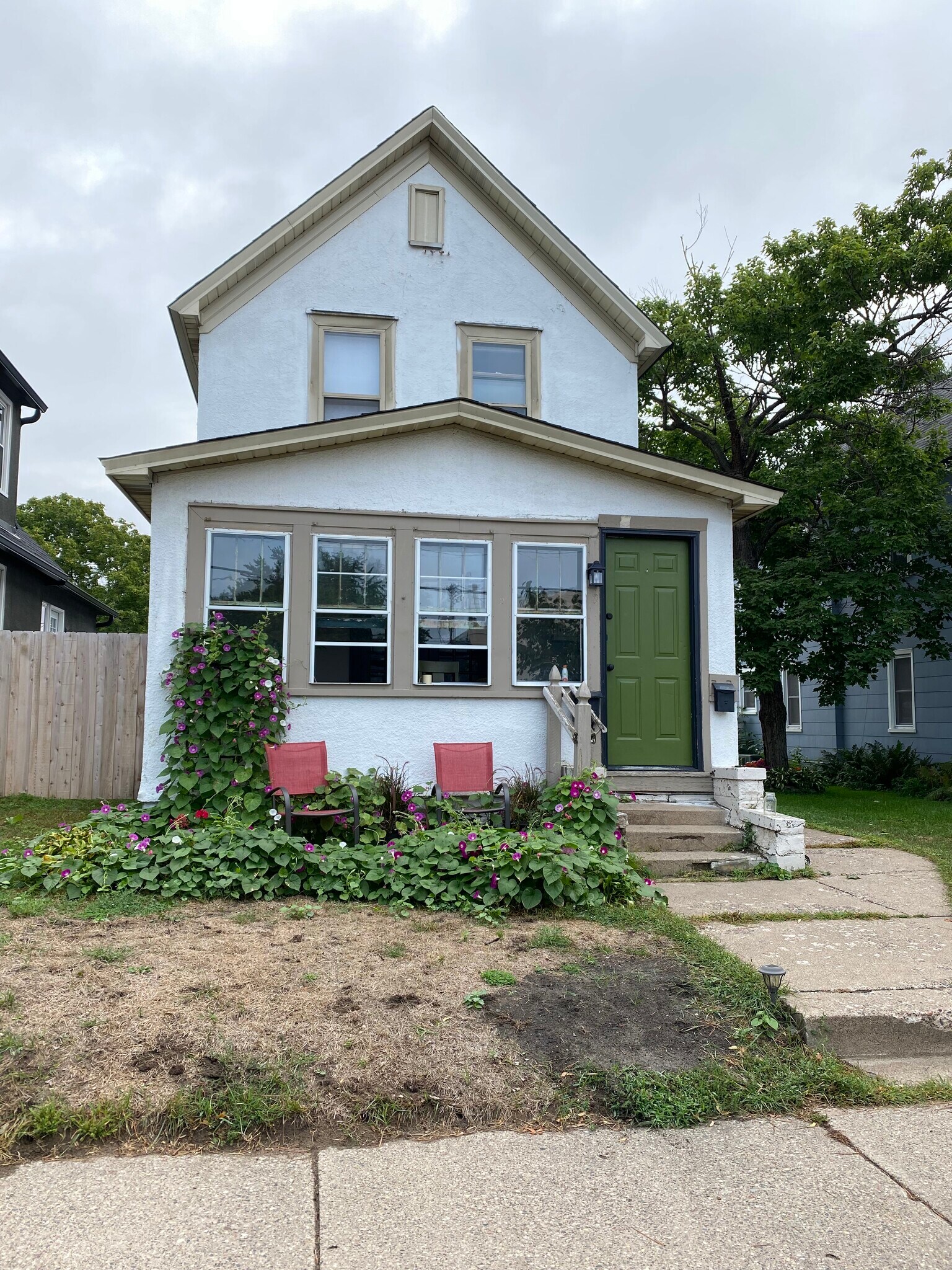 Building Photo - 1715 6th St NE