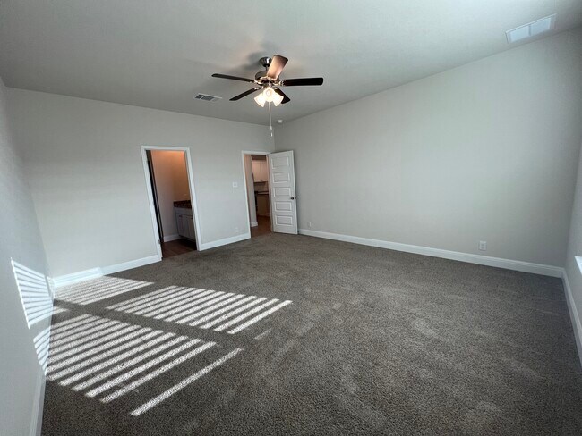 Building Photo - 207 Colorado Cyn