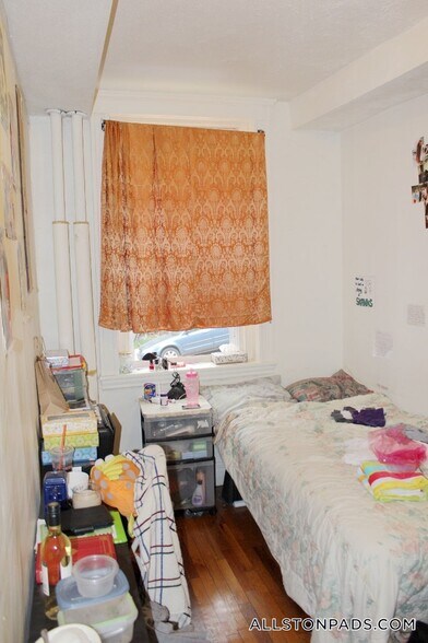 Building Photo - 109 Brainerd Rd